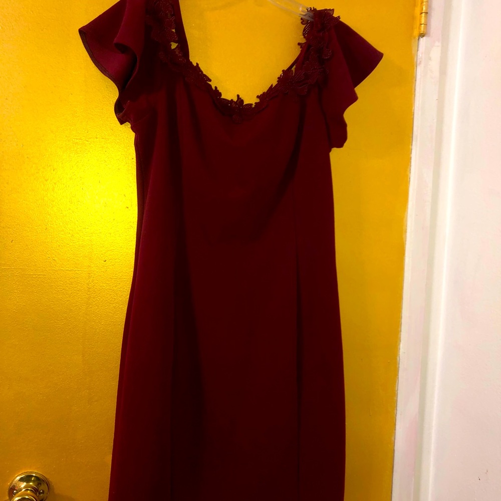 Kensie Burgundy short dress